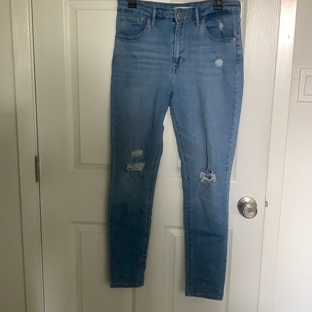 Women’s 721 high rise skinny jeans 30 inch waist size, 27 inch in length